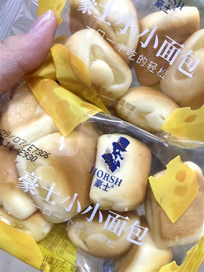 品牌面包被曝霉菌超标近6倍是多数人早餐如今正直播生产过程(图3)